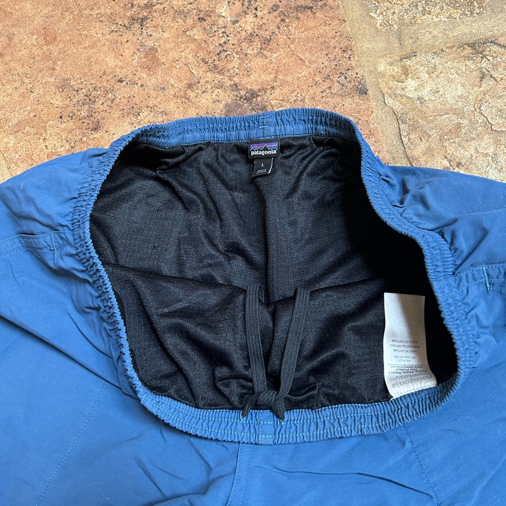 Patagonia Baggies Blue L - Picture 4 of 5